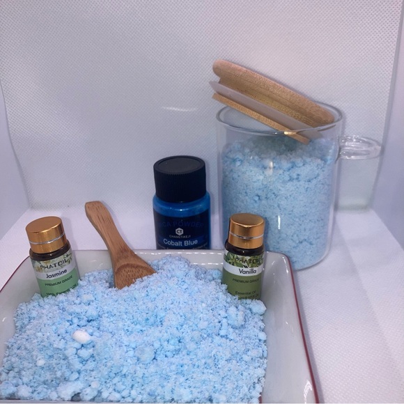 Meet your Posher, Chrissy - Picture 5 of 12